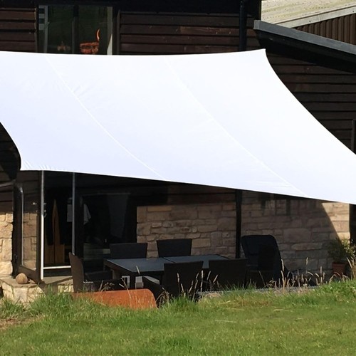 White square sun shade - square,